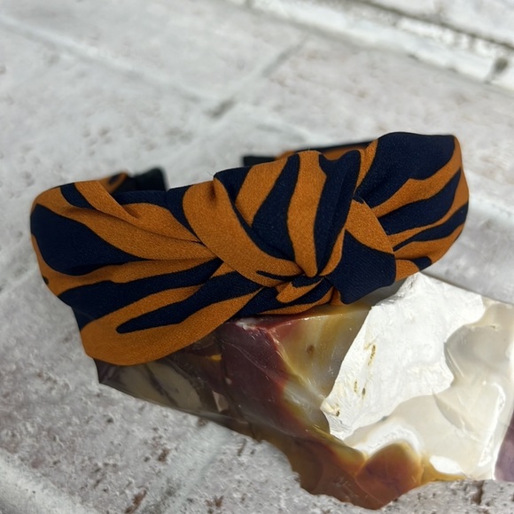 Zebra Knot Headband - Navy & Burnt Orange - PRICE FIRM - Picture 3 of 4